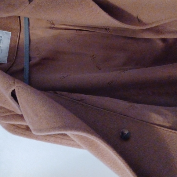 MaxMara coat - Picture 6 of 10